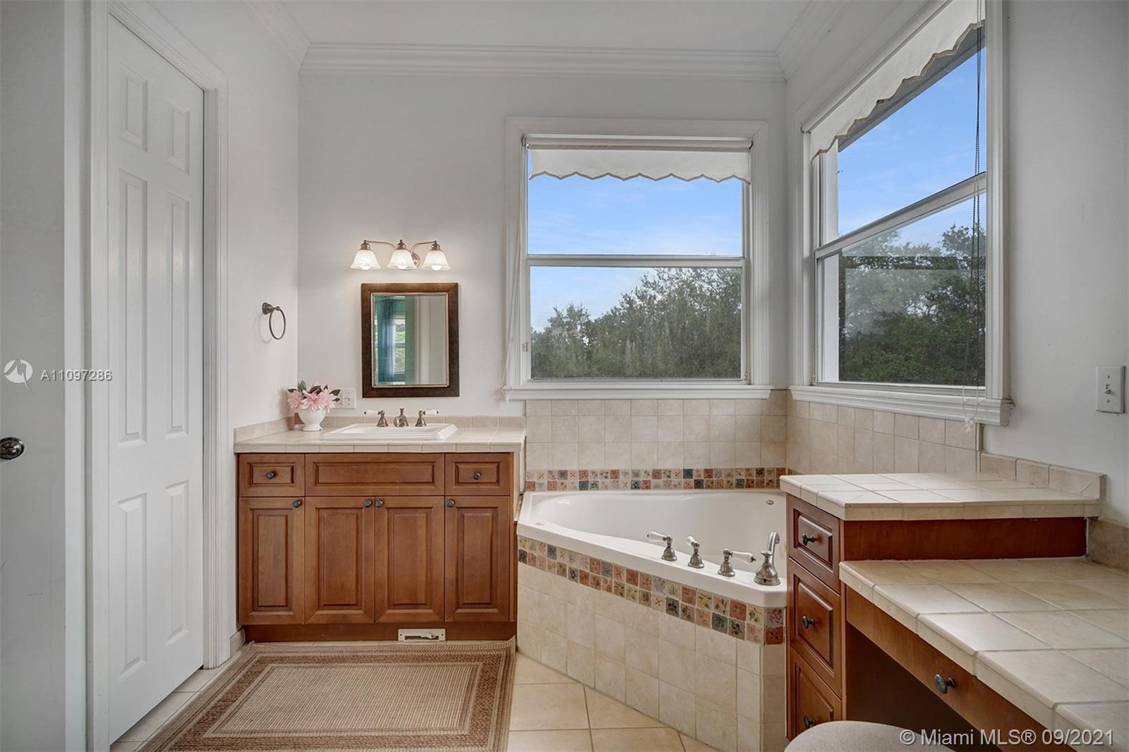17810 Southwest 52nd Court Southwest Ranches, FL 33331 - Photo 34 of 67 Gallery Image 34