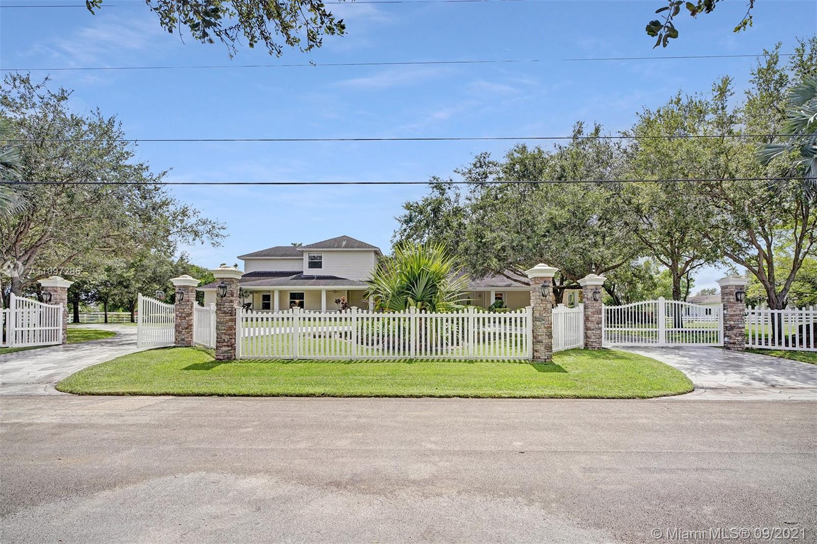 17810 Southwest 52nd Court Southwest Ranches, FL 33331 - Photo 39 of 67 Gallery Image 39