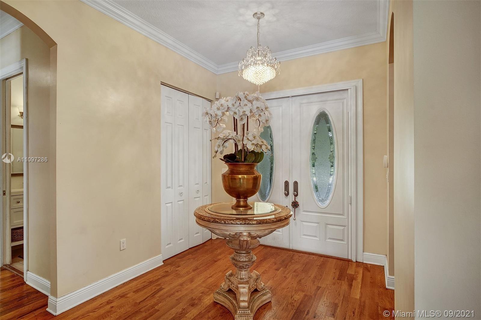 17810 Southwest 52nd Court Southwest Ranches, FL 33331 - Photo 5 of 67 Gallery Image 5