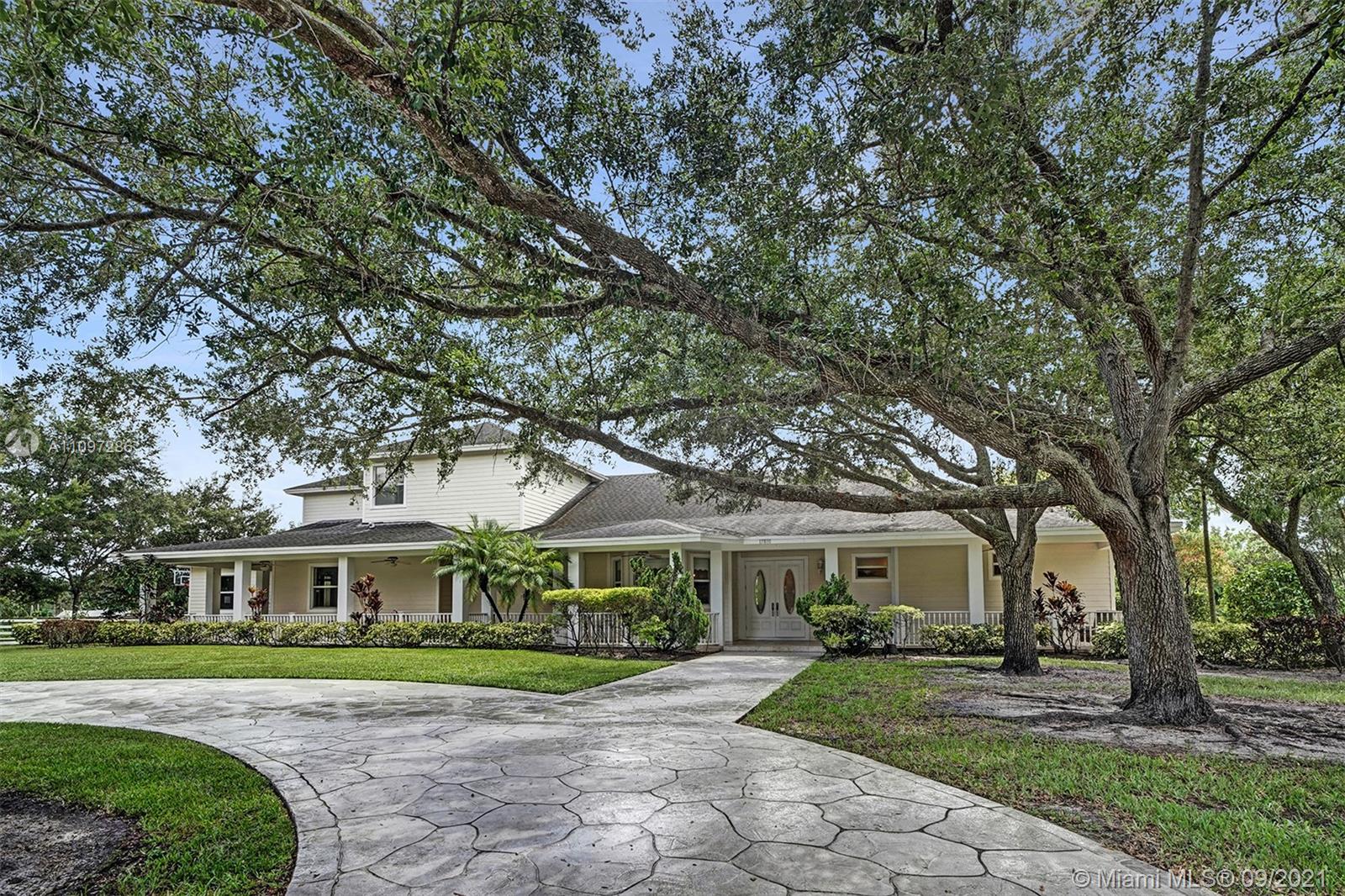 17810 Southwest 52nd Court Southwest Ranches, FL 33331 - Photo 42 of 67 Gallery Image 42