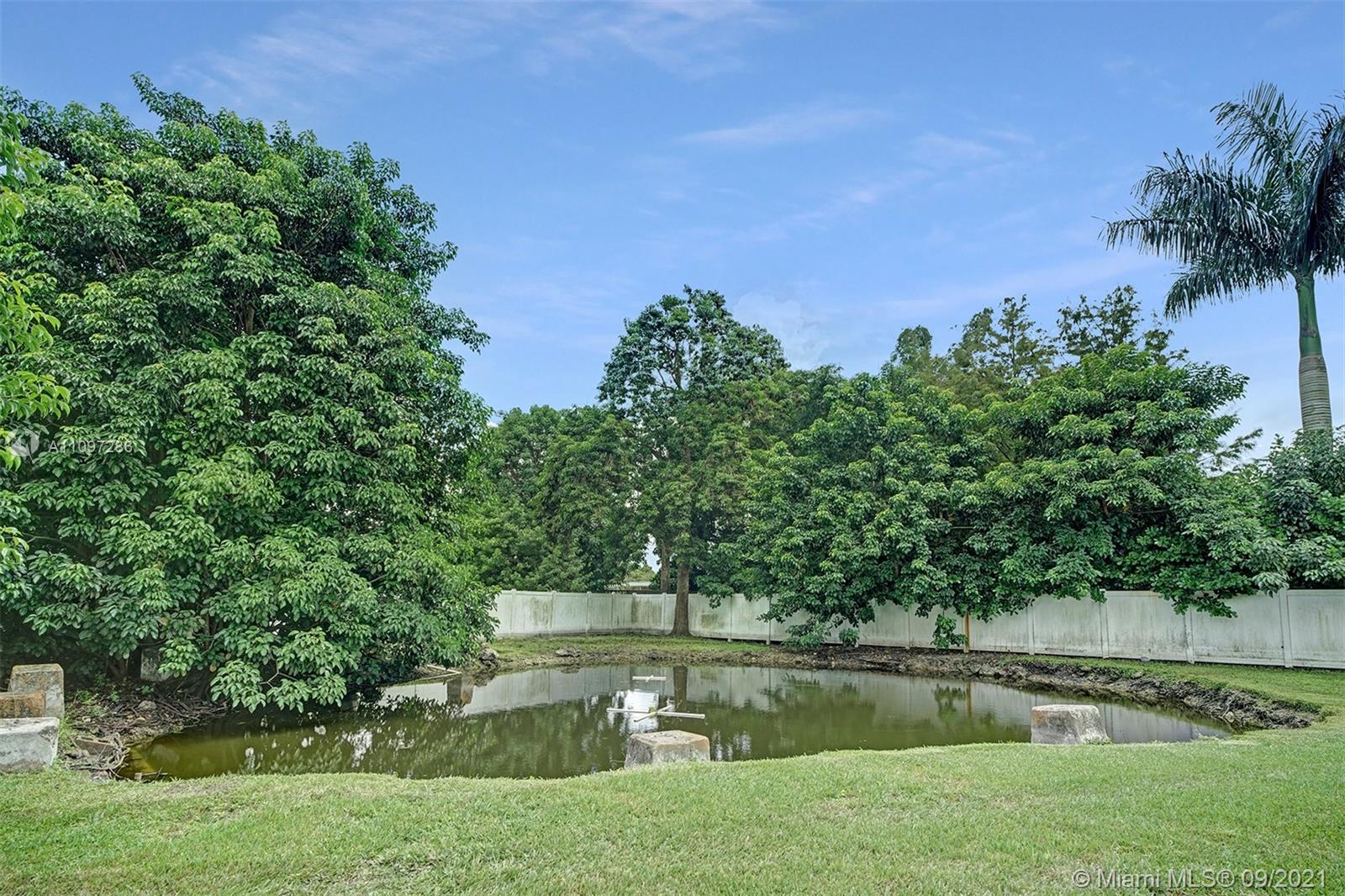 17810 Southwest 52nd Court Southwest Ranches, FL 33331 - Photo 49 of 67 Gallery Image 49