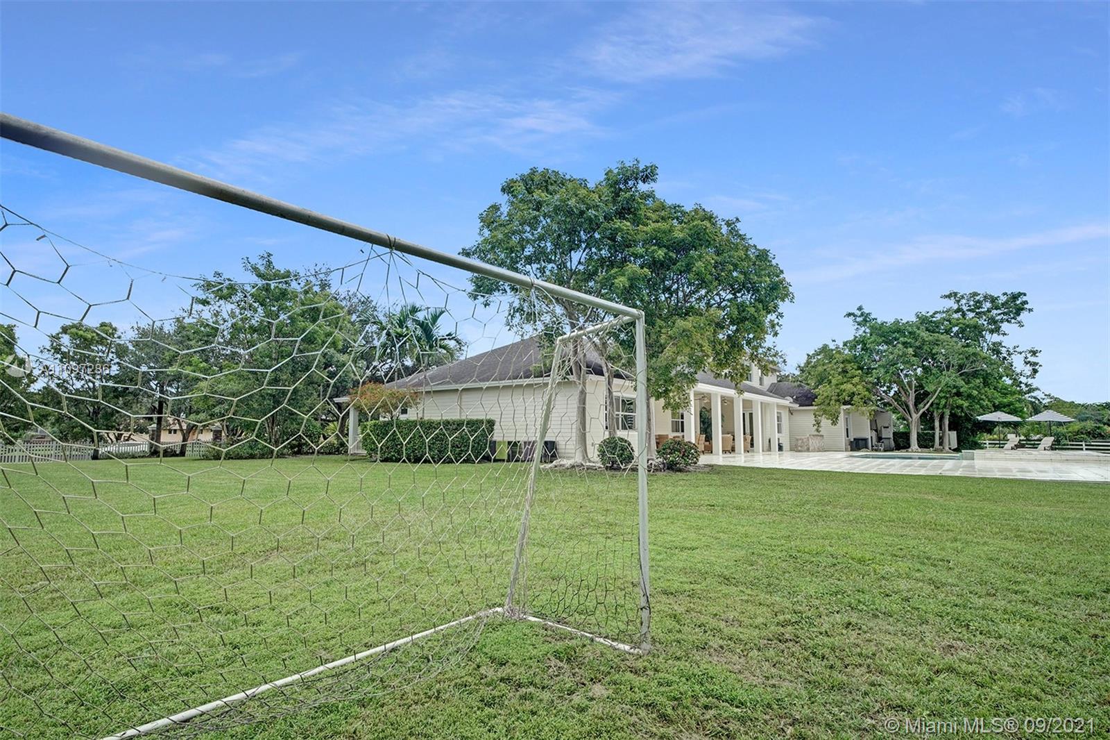 17810 Southwest 52nd Court Southwest Ranches, FL 33331 - Photo 57 of 67 Gallery Image 57