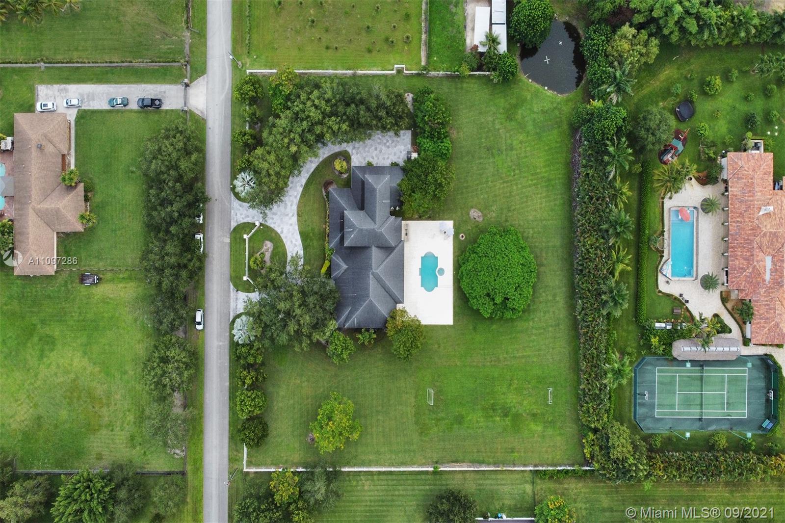 17810 Southwest 52nd Court Southwest Ranches, FL 33331 - Photo 64 of 67 Gallery Image 64
