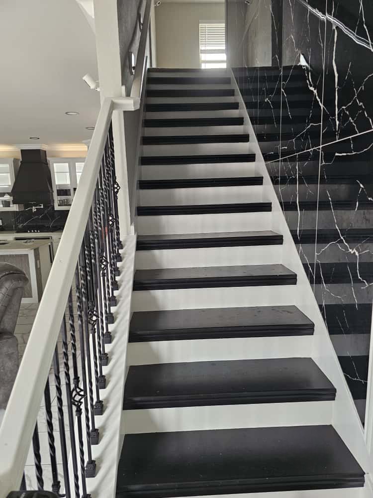 100 Wedgewood Trace Lane La Porte, TX 77571 - Photo 7 of 17 a view of entryway and hall