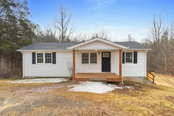 $179,900 | 1194 Pumping Station Road, Appomattox, VA 24522