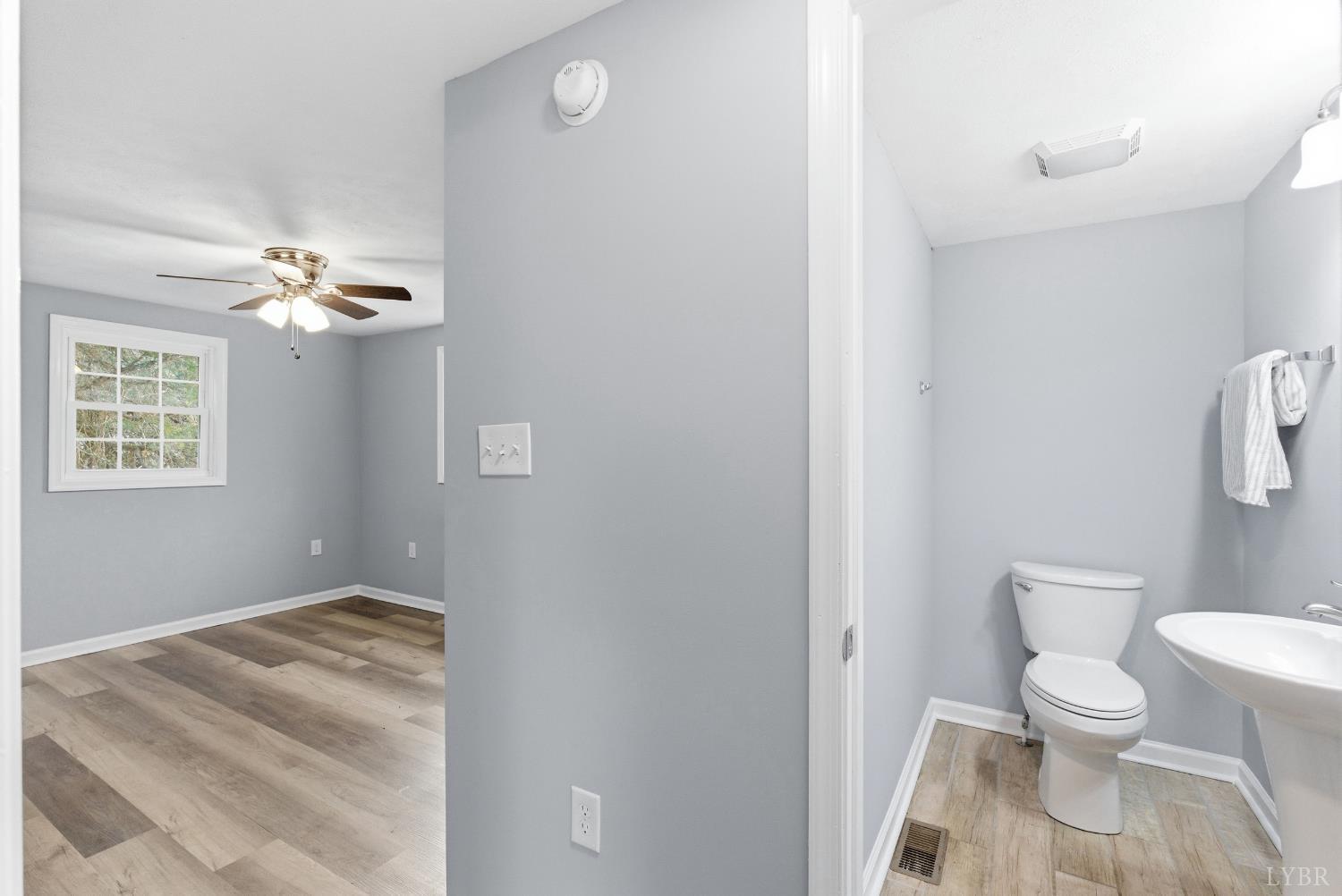 1194 Pumping Station Road Appomattox, VA 24522 - Photo 13 of 27