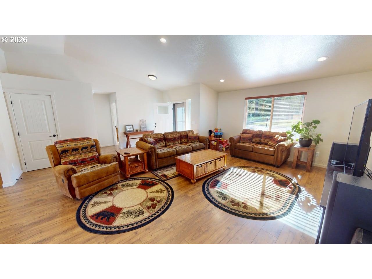95779 Saunders Creek Road Gold Beach, OR 97444 - Photo 11 of 36 Living Room