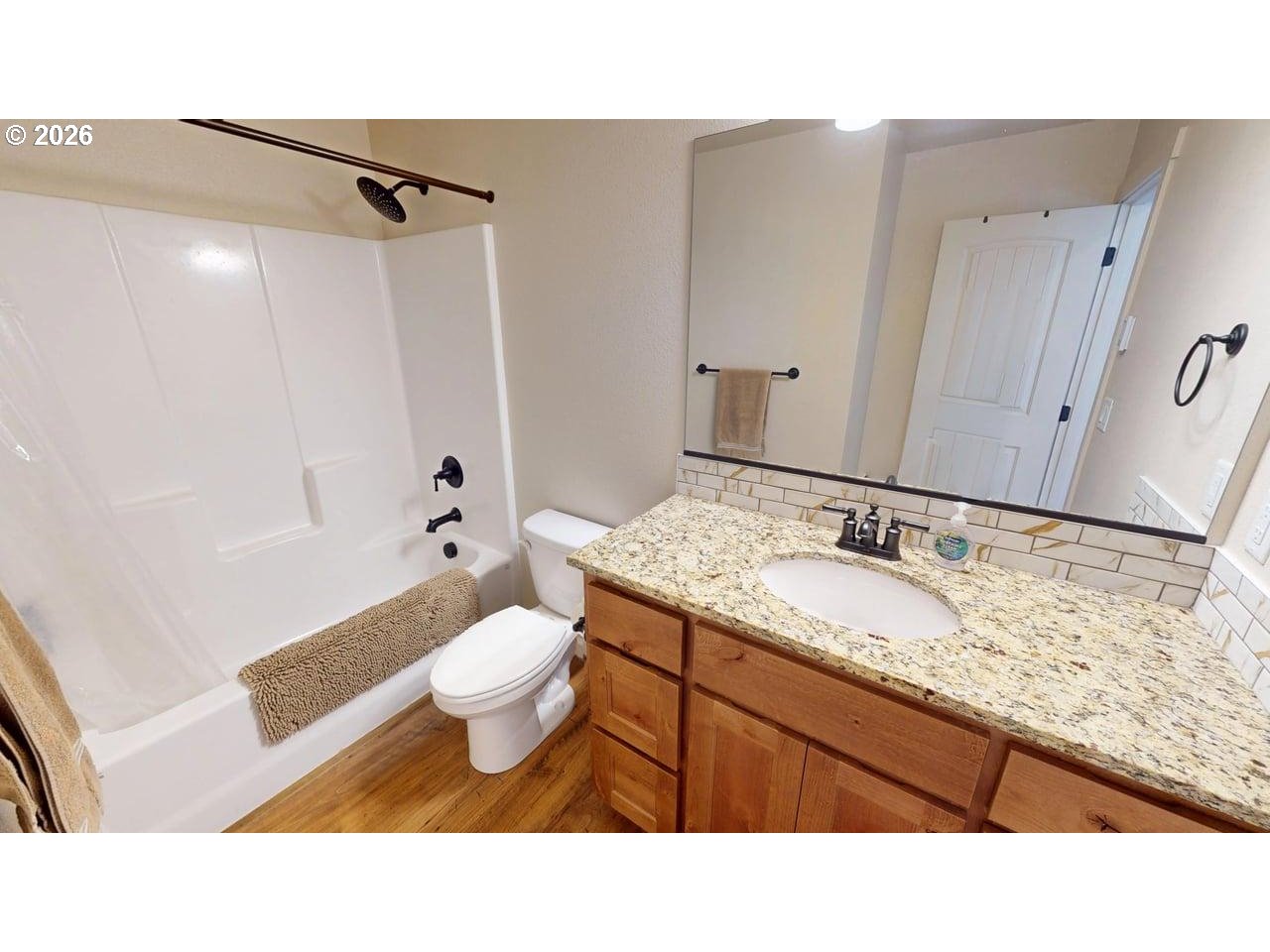 95779 Saunders Creek Road Gold Beach, OR 97444 - Photo 27 of 36 Bathroom