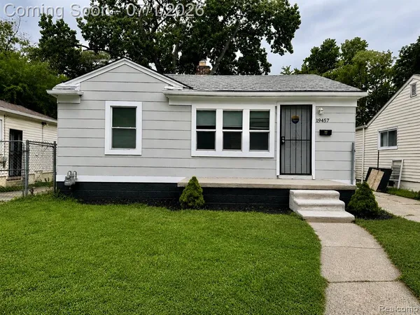 $75,000 | 19457 Gilchrist Street, Detroit, MI 48235