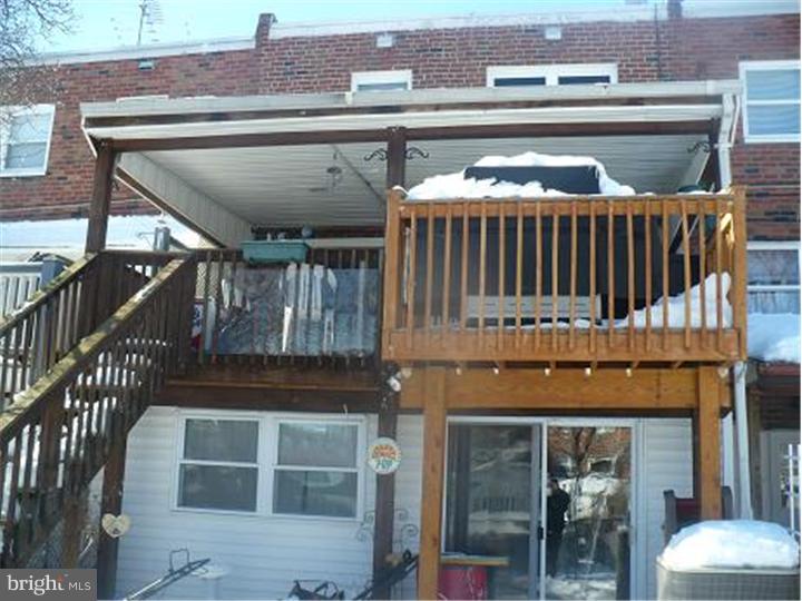 12421 Balston Road Philadelphia, PA 19154 - Photo 14 of 15 Deck
