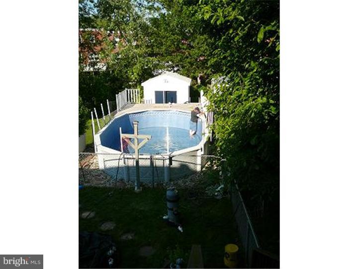 12421 Balston Road Philadelphia, PA 19154 - Photo 15 of 15 Back Yard