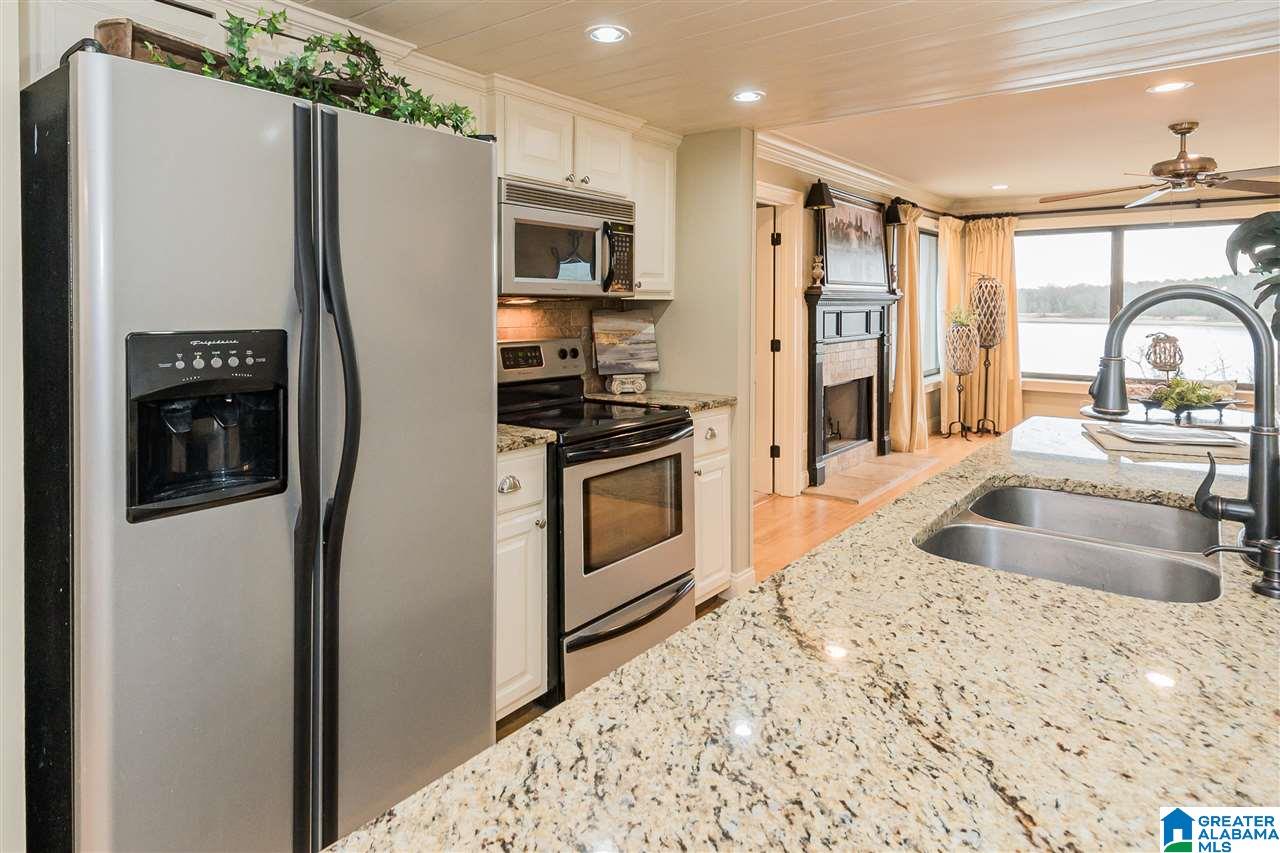 106 Paradise Isle, Unit 106 Riverside, AL 35135 - Photo 14 of 39