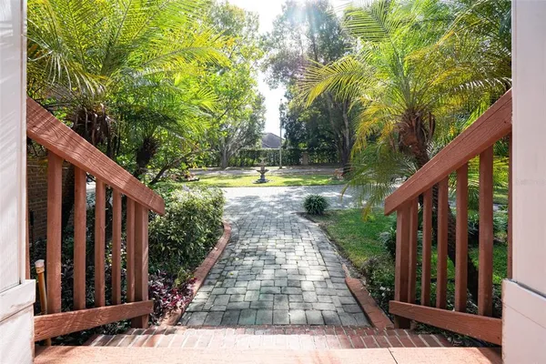 $1,400,000 | 9663 Gotha Road, Windermere, FL 34786