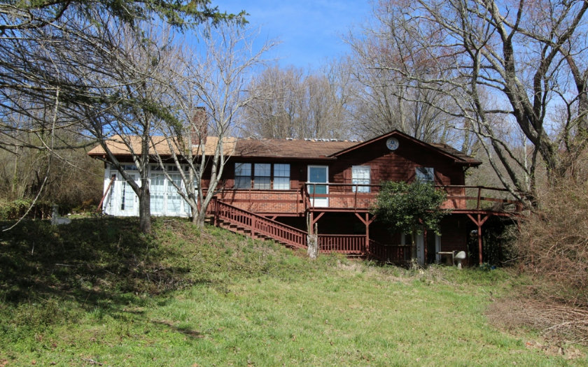 869 Upper Peachtree Road Murphy, NC 28906 - Photo 1 of 1 Main View
