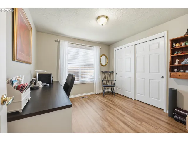 $520,000 | 1691 Northeast Coburn Drive, McMinnville, OR 97128