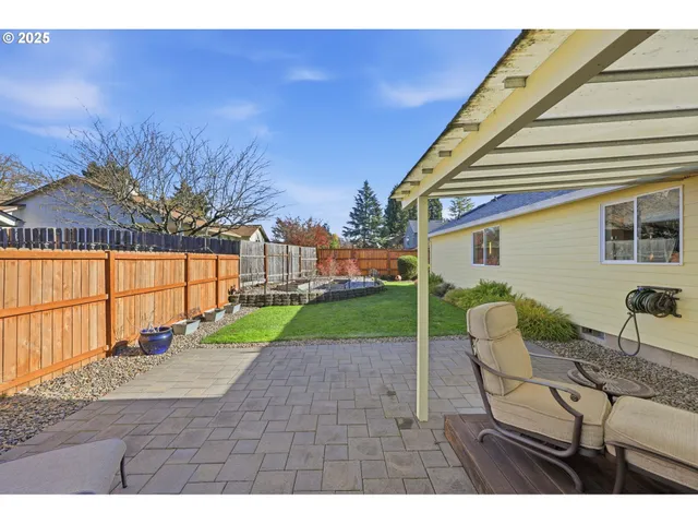 $520,000 | 1691 Northeast Coburn Drive, McMinnville, OR 97128