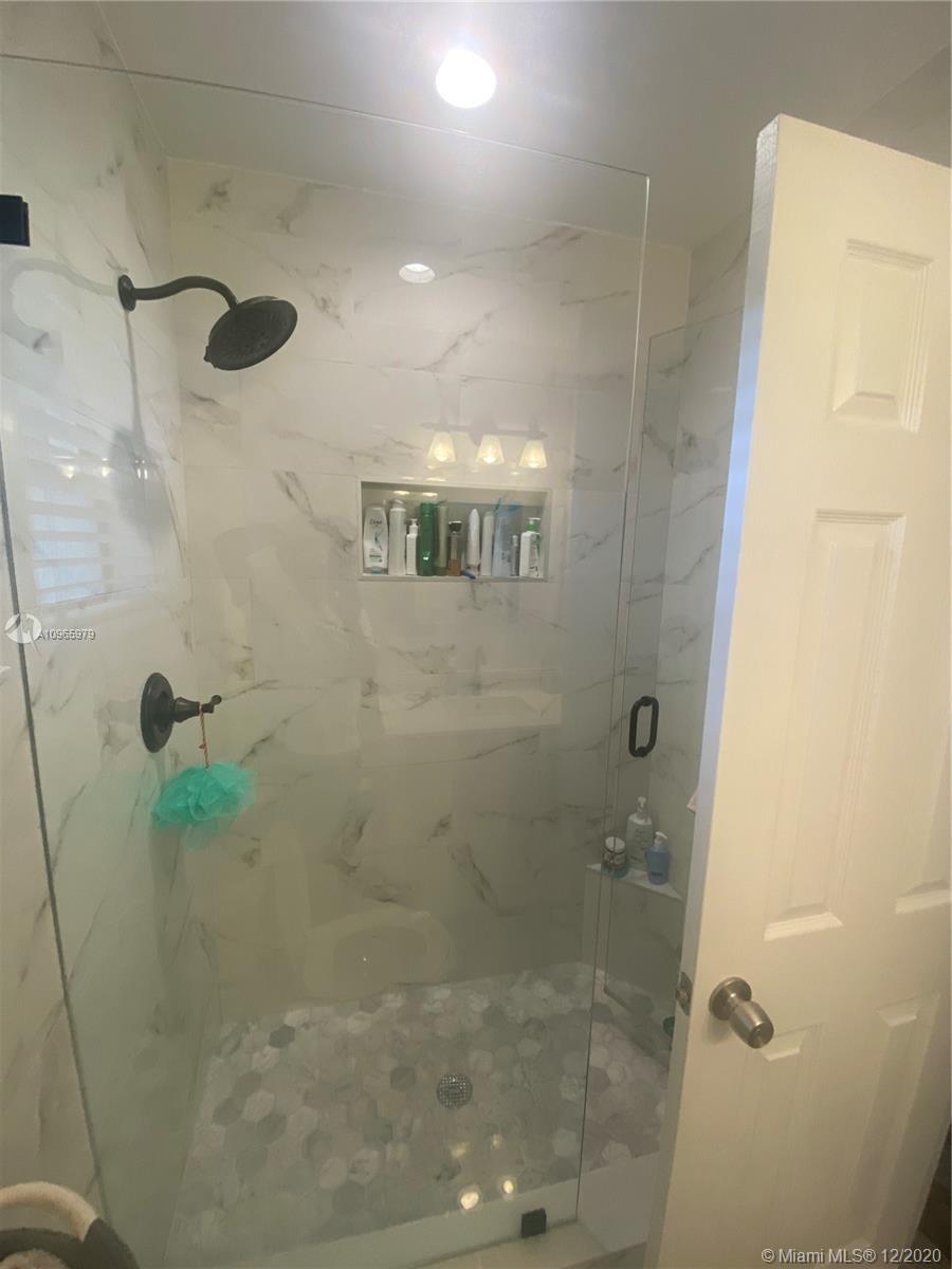 11554 Southwest 109th Road, Unit 34W Miami, FL 33176 - Photo 12 of 18