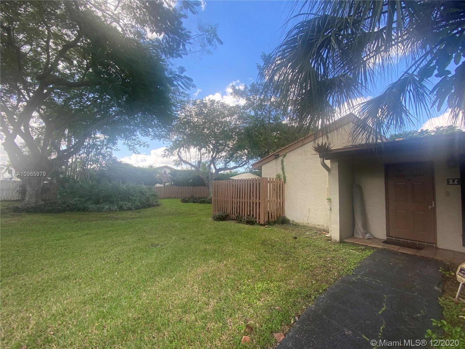11554 Southwest 109th Road, Unit 34W Miami, FL 33176 - Photo 15 of 18