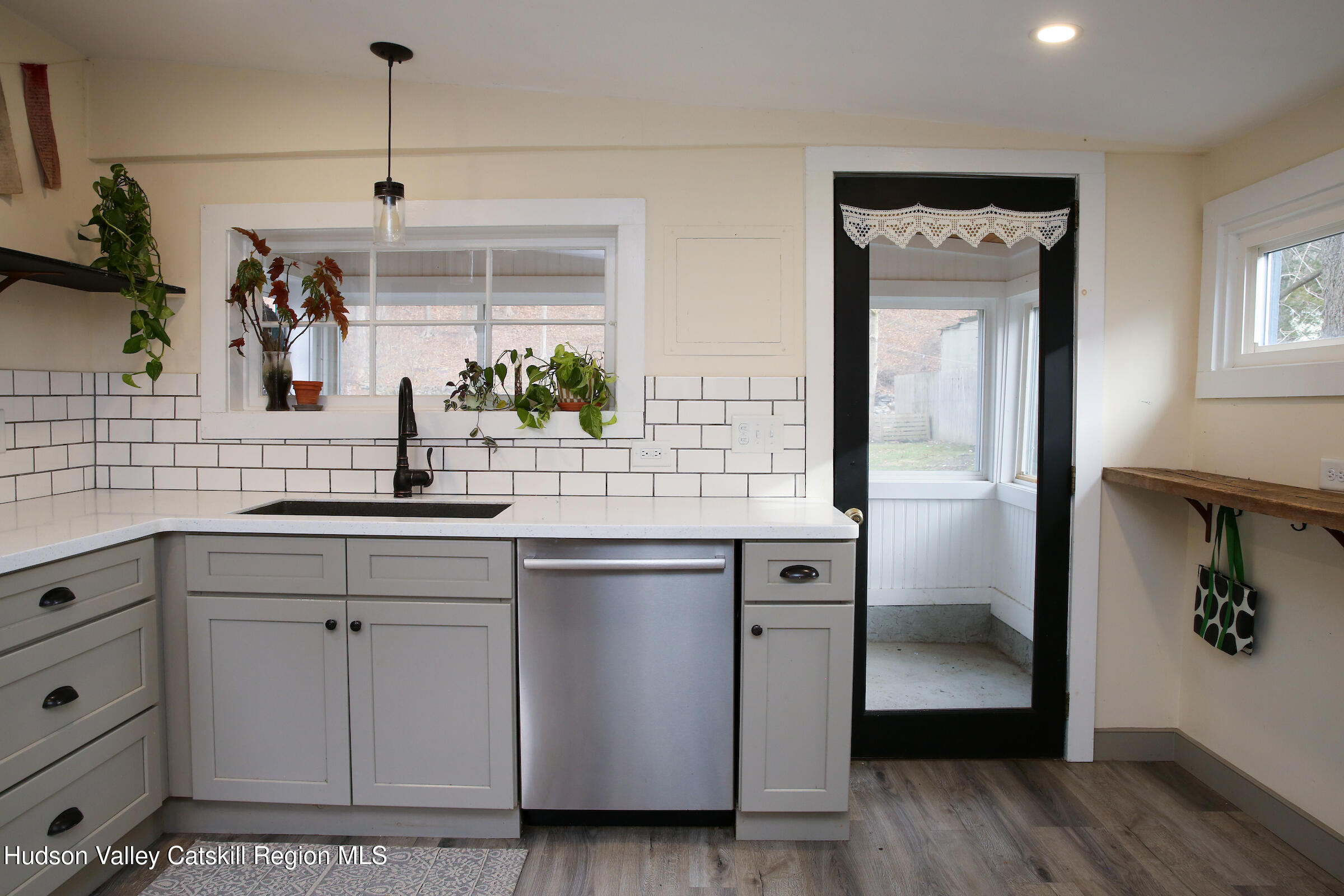 3612 Mechanic Street Kinderhook, NY 12184 - Photo 17 of 23 Grace-33