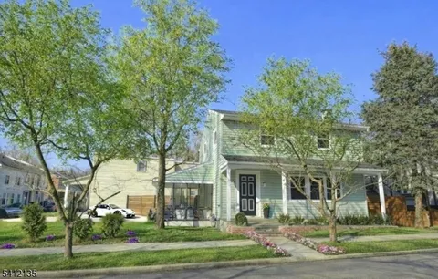 $1,300,000 | 10 Perry Street, Lambertville, NJ 08530