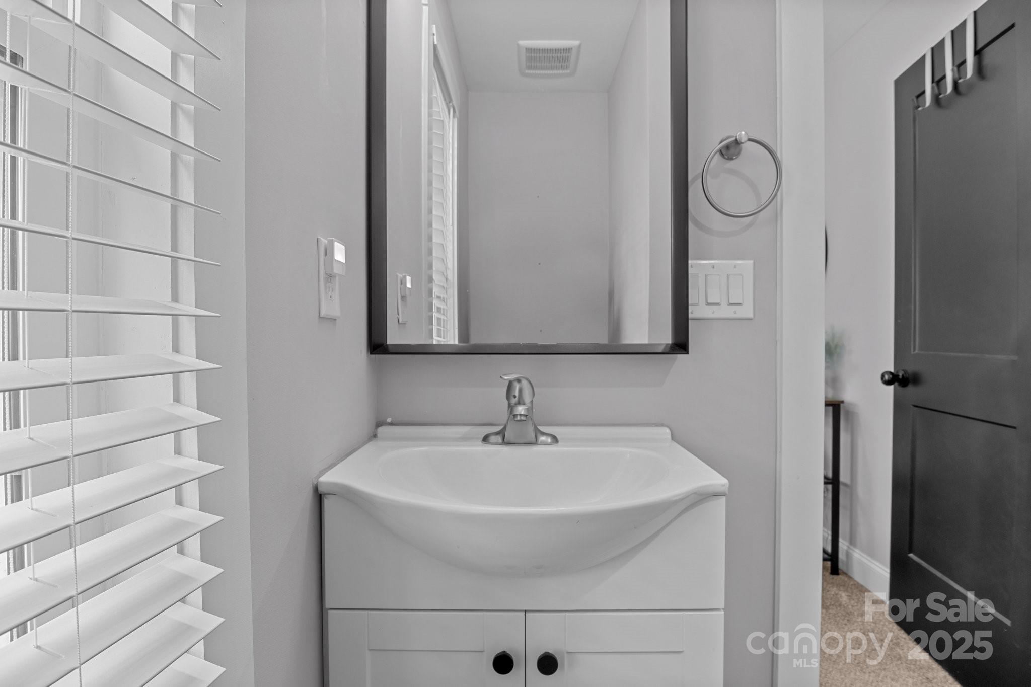 7909 Reames Road Charlotte, NC 28216 - Photo 42 of 45 Gallery Image 42