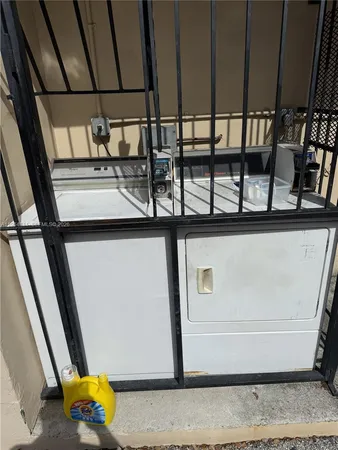 $2,100 | 1880 Southwest 9th Street, Unit 2, Miami, FL 33135