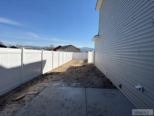 $419,900 | 1018 Alpine Avenue, Chubbuck, ID 83202