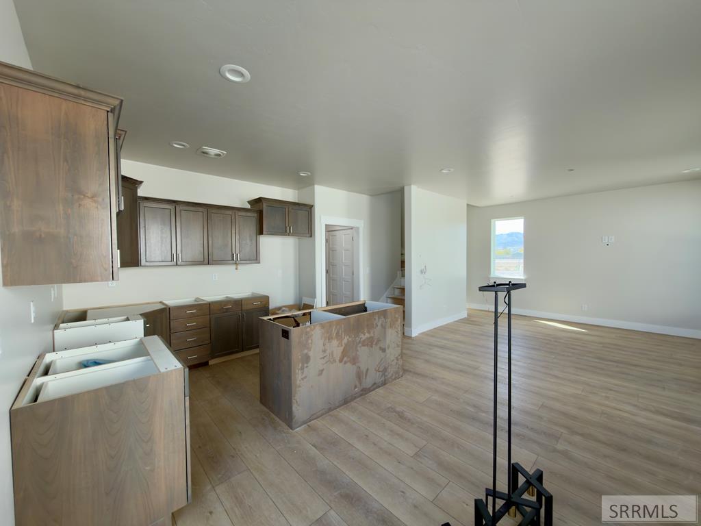 1018 Alpine Avenue Chubbuck, ID 83202 - Photo 6 of 28