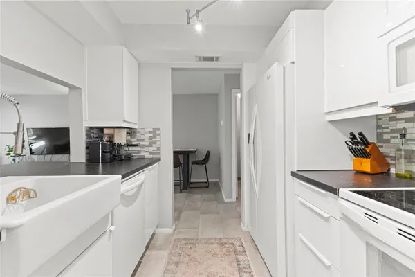 $320,000 | 1730 Belleair Forest Drive, Unit 1730, Belleair, FL 33756