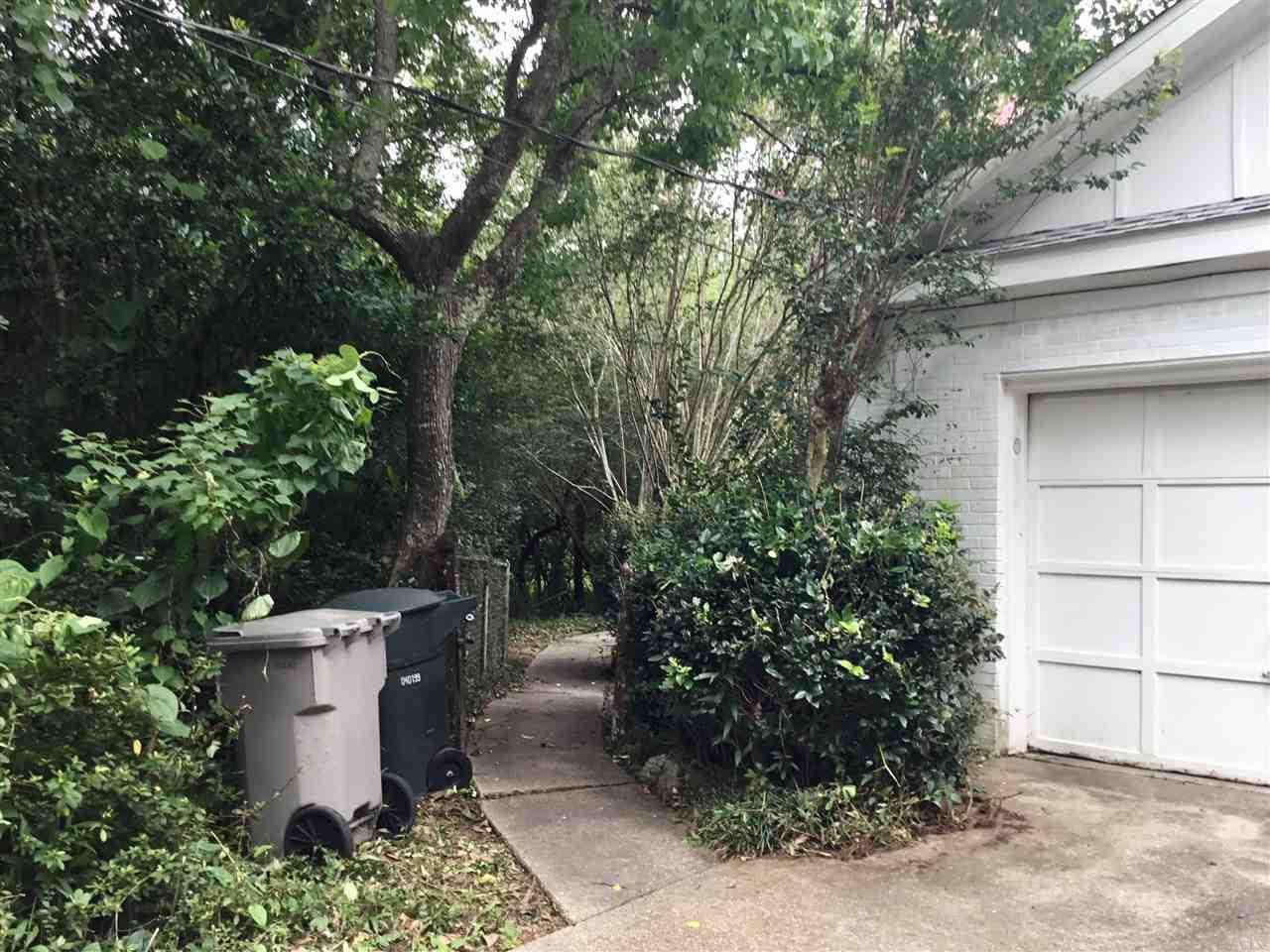 3225 Pine Forest Road Cantonment, FL 32533 - Photo 3 of 26 Gallery Image 3