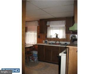 409 Lawrence Road Havertown, PA 19083 - Photo 2 of 10 Kitchen