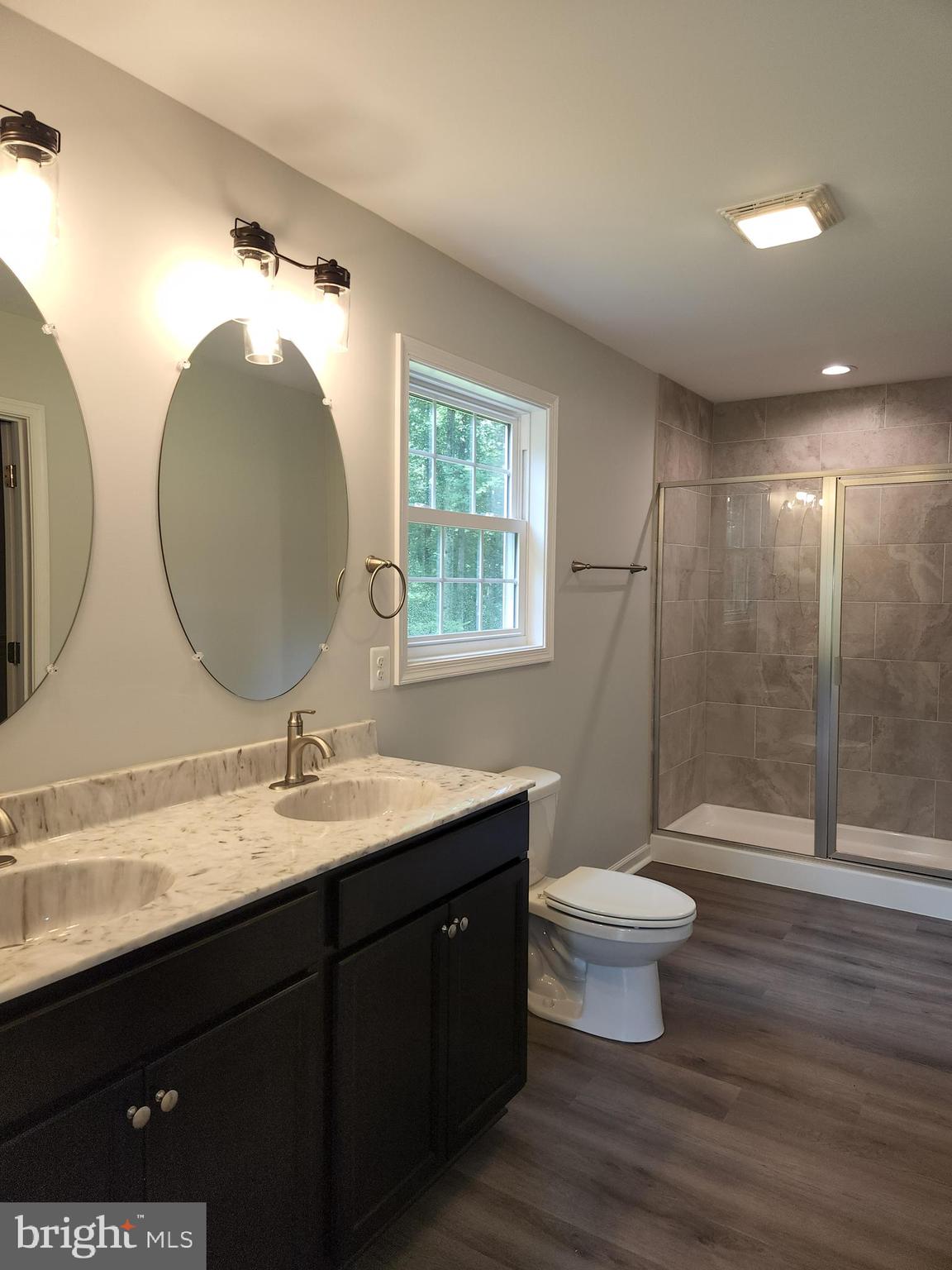 180 Farm Ridge Road Front Royal, VA 22630 - Photo 13 of 26 Primary Bath
