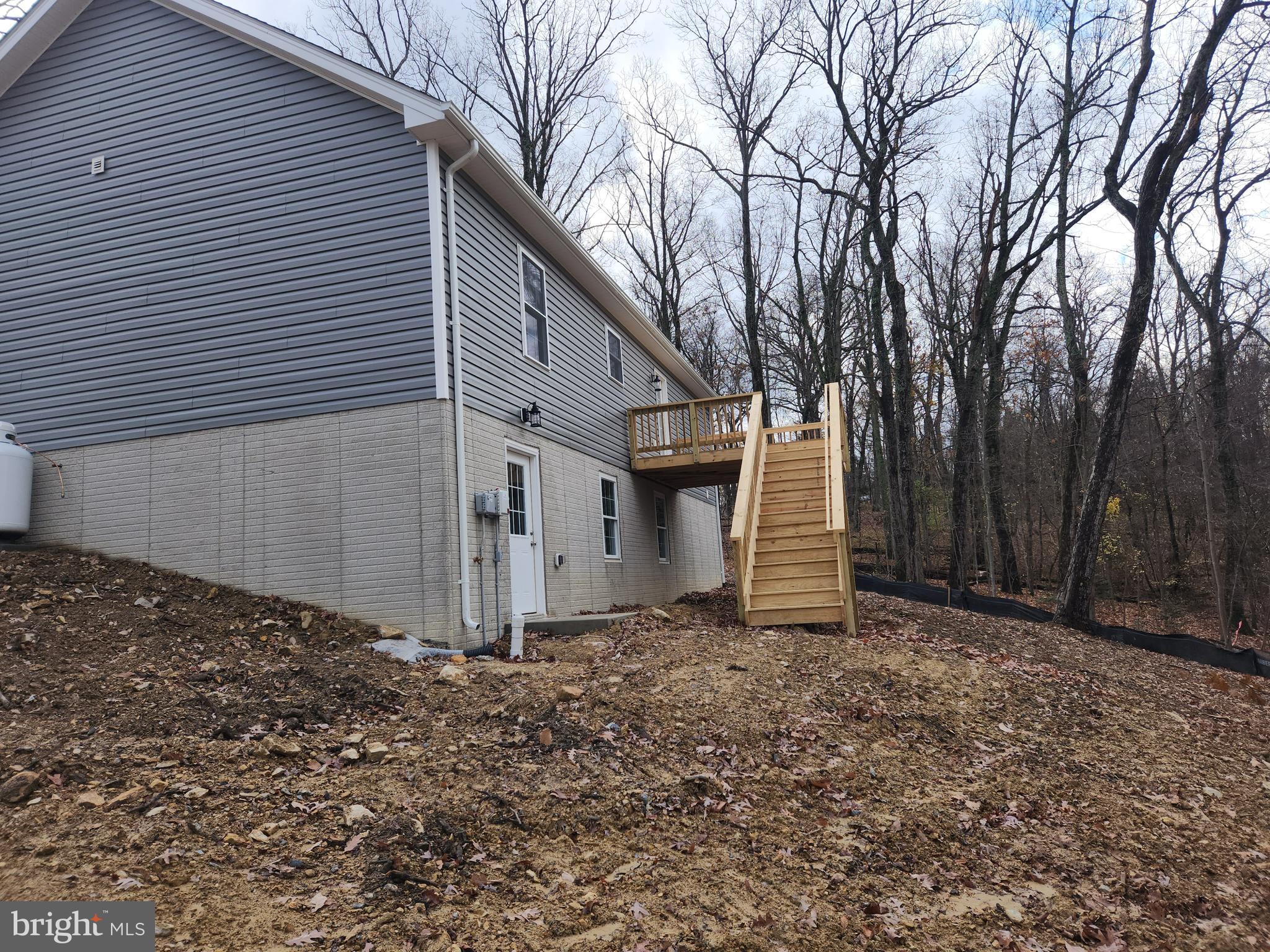 180 Farm Ridge Road Front Royal, VA 22630 - Photo 3 of 26