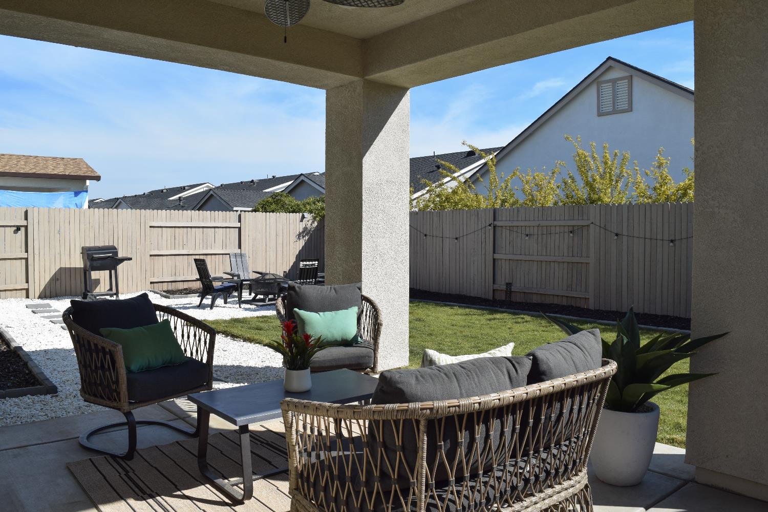 2064 Longmire Loop Roseville, CA 95747 - Photo 14 of 19