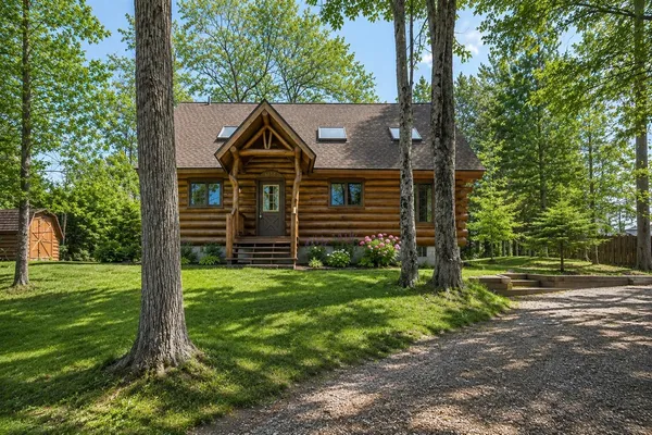 $899,000 | 6655 West Nurnberg Road, Free Soil, MI 49411