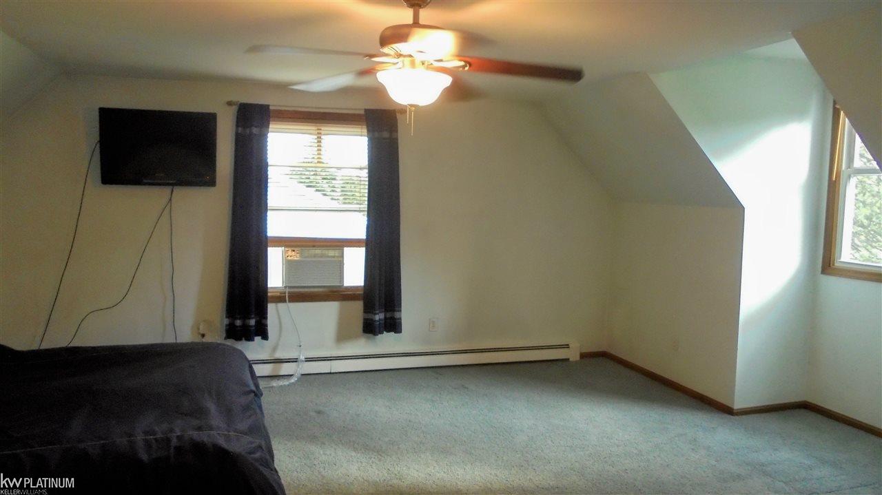 590 Range Road Marysville, MI 48040 - Photo 14 of 15 31326464-13.JPG