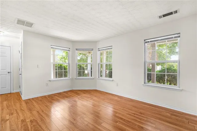 $2,500 | 3740 Crescent Walk Lane Northeast, Suwanee, GA 30024