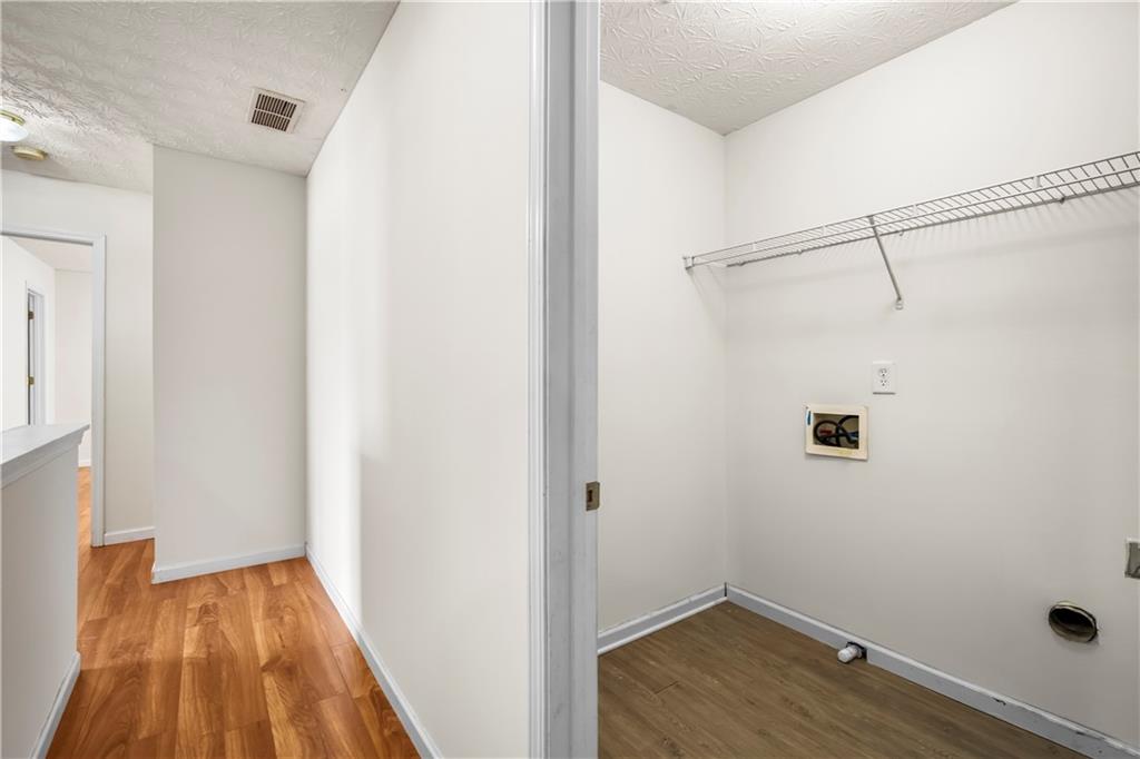 3740 Crescent Walk Lane Northeast Suwanee, GA 30024 - Photo 27 of 39 a view of small space