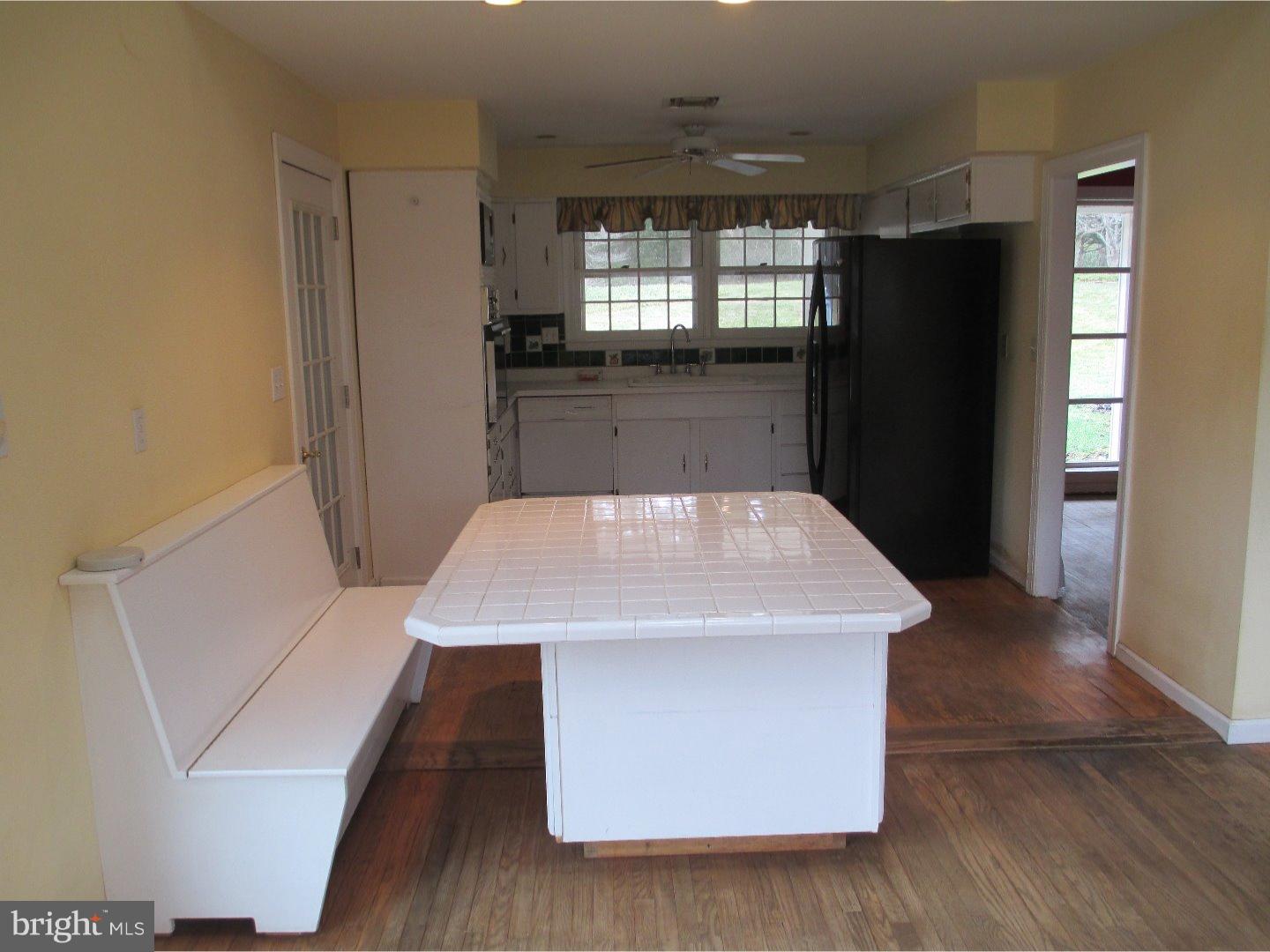 2226 Buttonwood Road Berwyn, PA 19312 - Photo 5 of 11 Kitchen