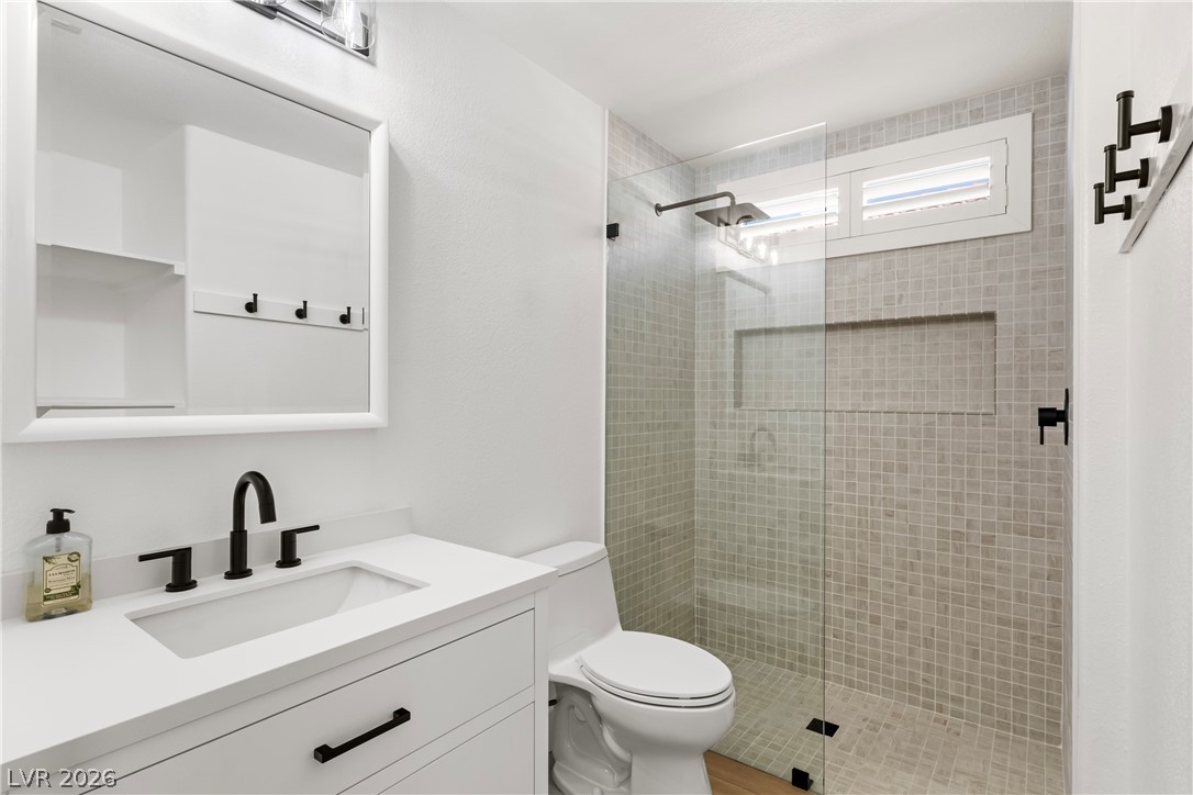 225 Misty Garden Street Henderson, NV 89012 - Photo 17 of 29