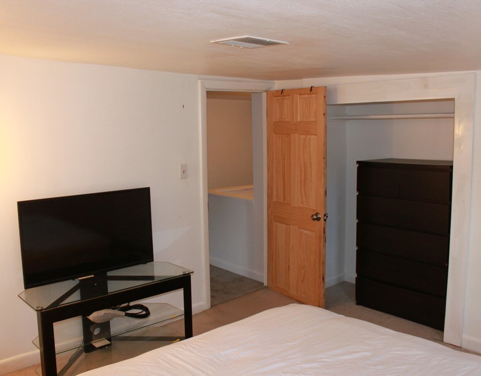 53 Line Road Reading, MA 01867 - Photo 19 of 26 Gallery Image 19