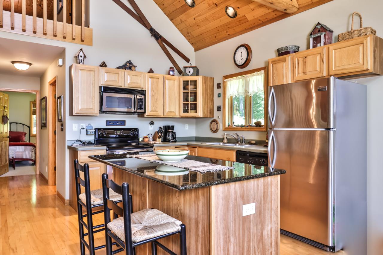 13943 West Bay Road Presque Isle, WI 54557 - Photo 12 of 47 Gallery Image 12