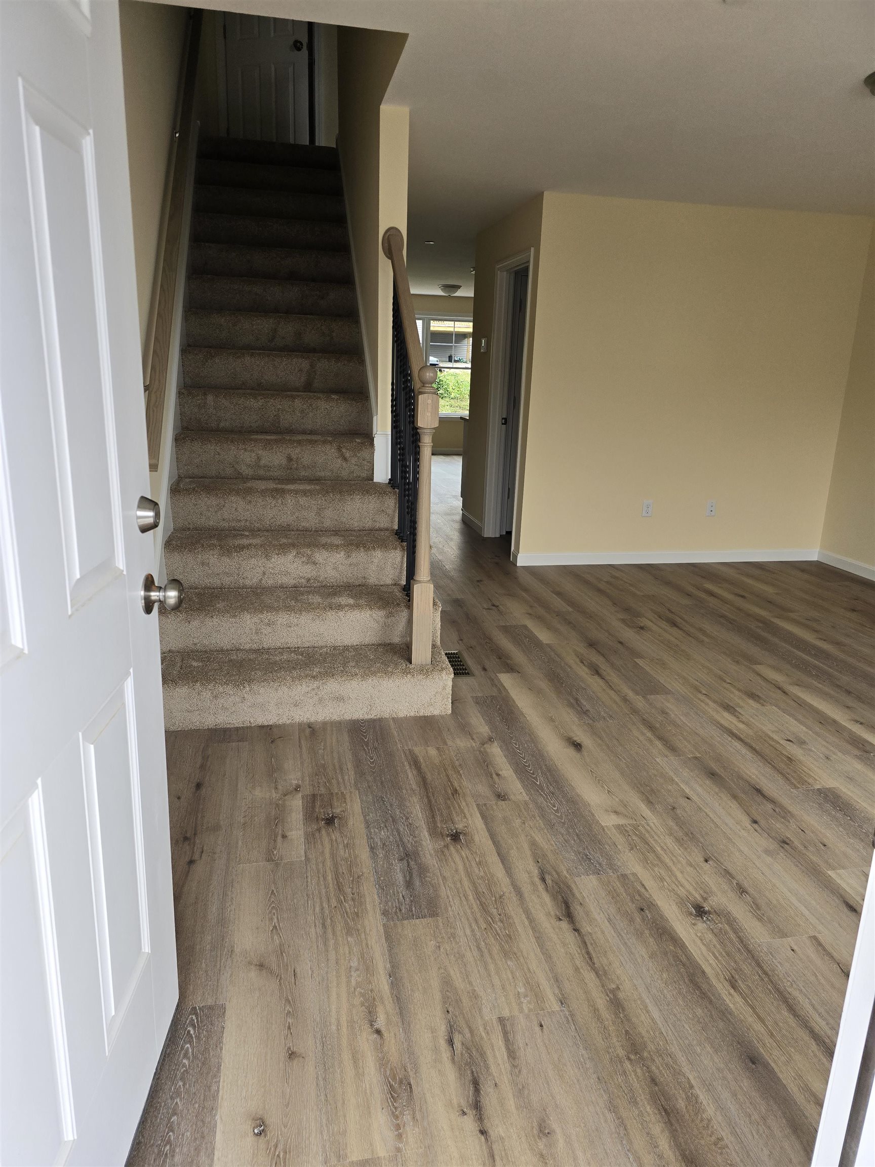 5 Meg Way, Unit E Hooksett, NH 03106 - Photo 13 of 41