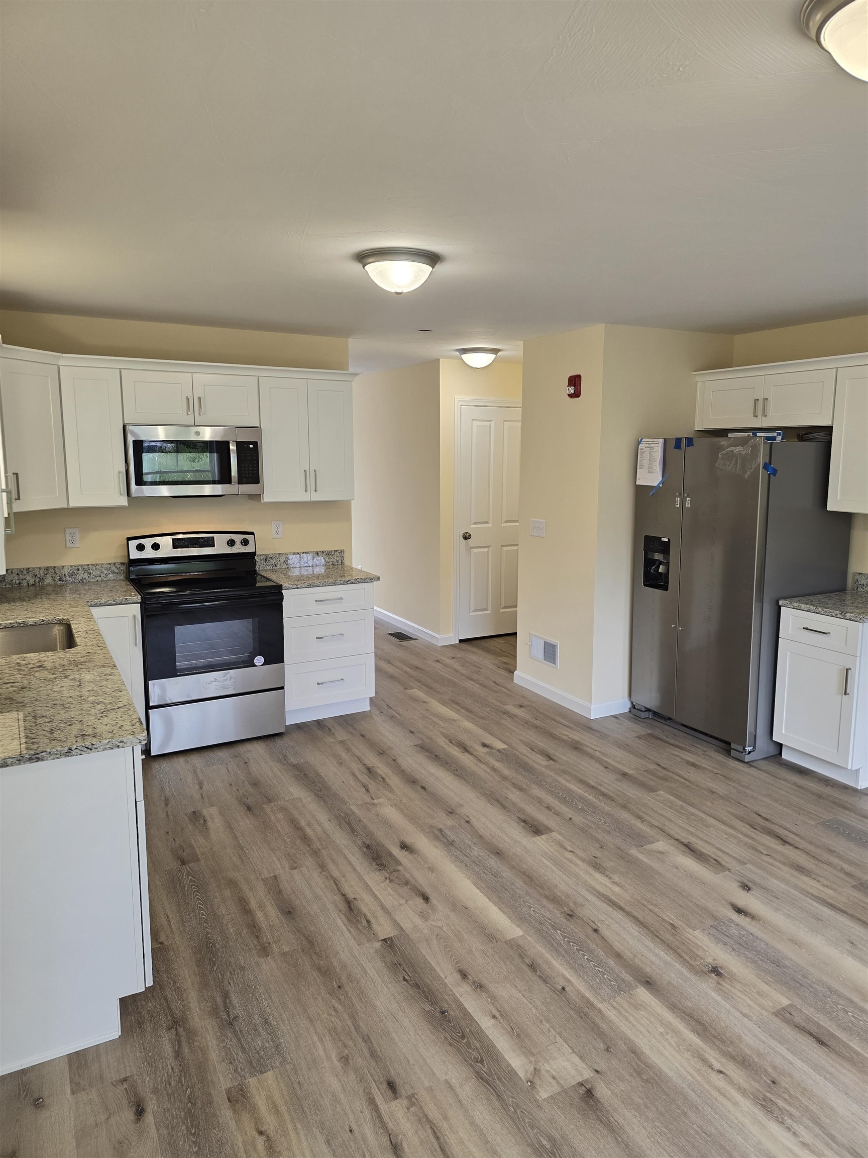 5 Meg Way, Unit E Hooksett, NH 03106 - Photo 25 of 41