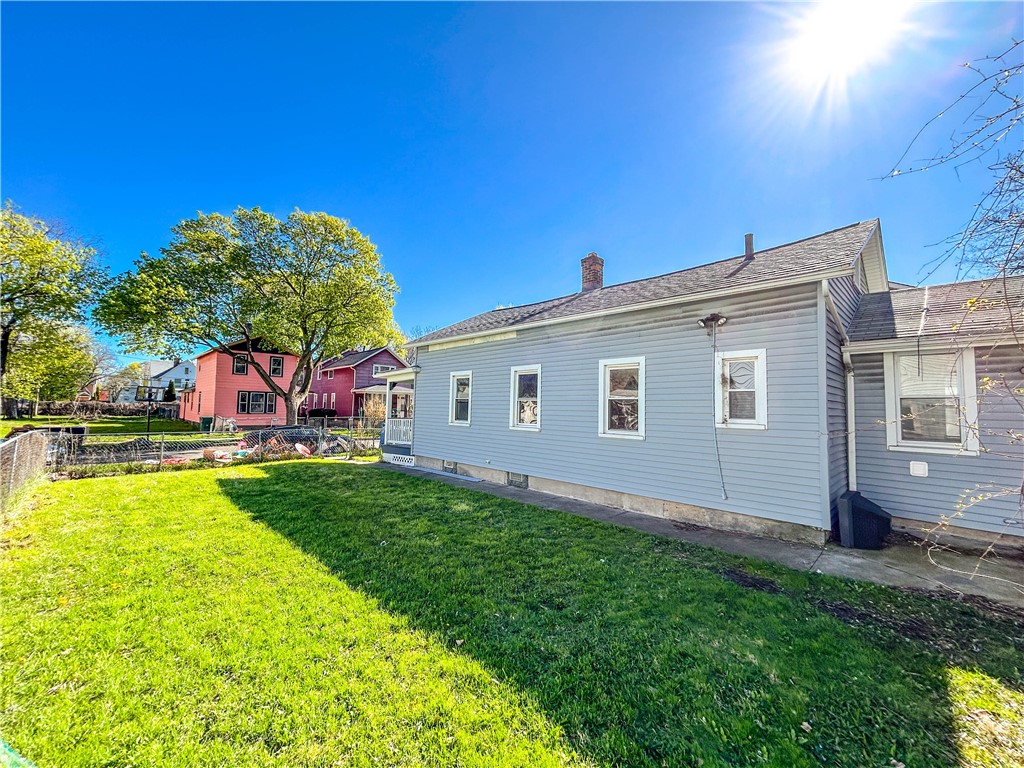 127 Weld Street Rochester, NY 14605 - Photo 12 of 14