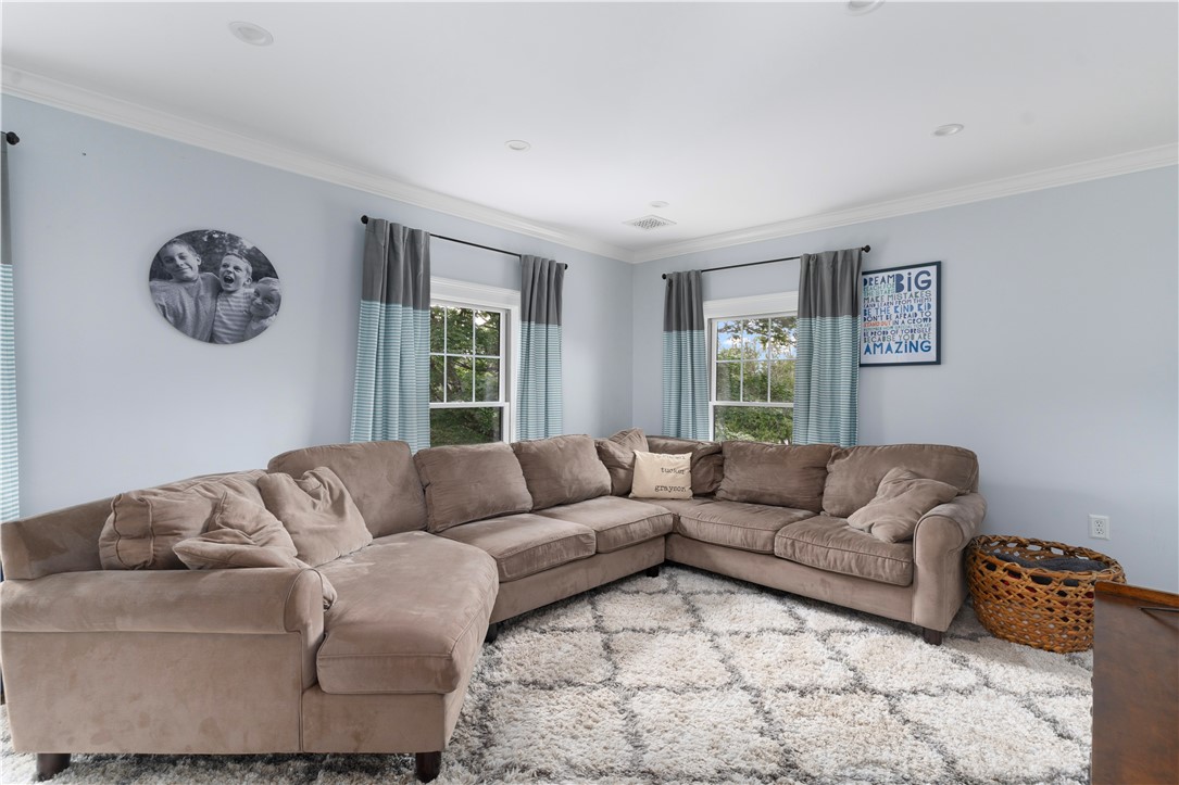 1157 Tuckertown Road South Kingstown, RI 02879 - Photo 28 of 48