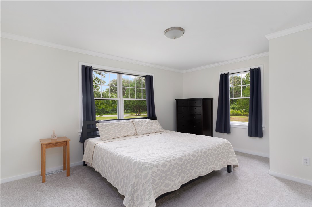 1157 Tuckertown Road South Kingstown, RI 02879 - Photo 32 of 48