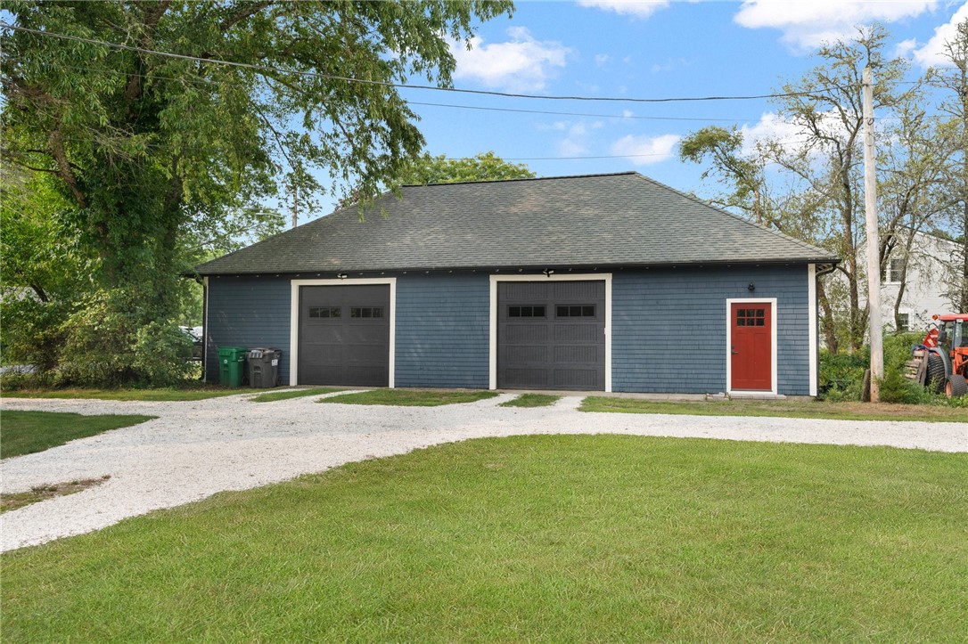 1157 Tuckertown Road South Kingstown, RI 02879 - Photo 7 of 48