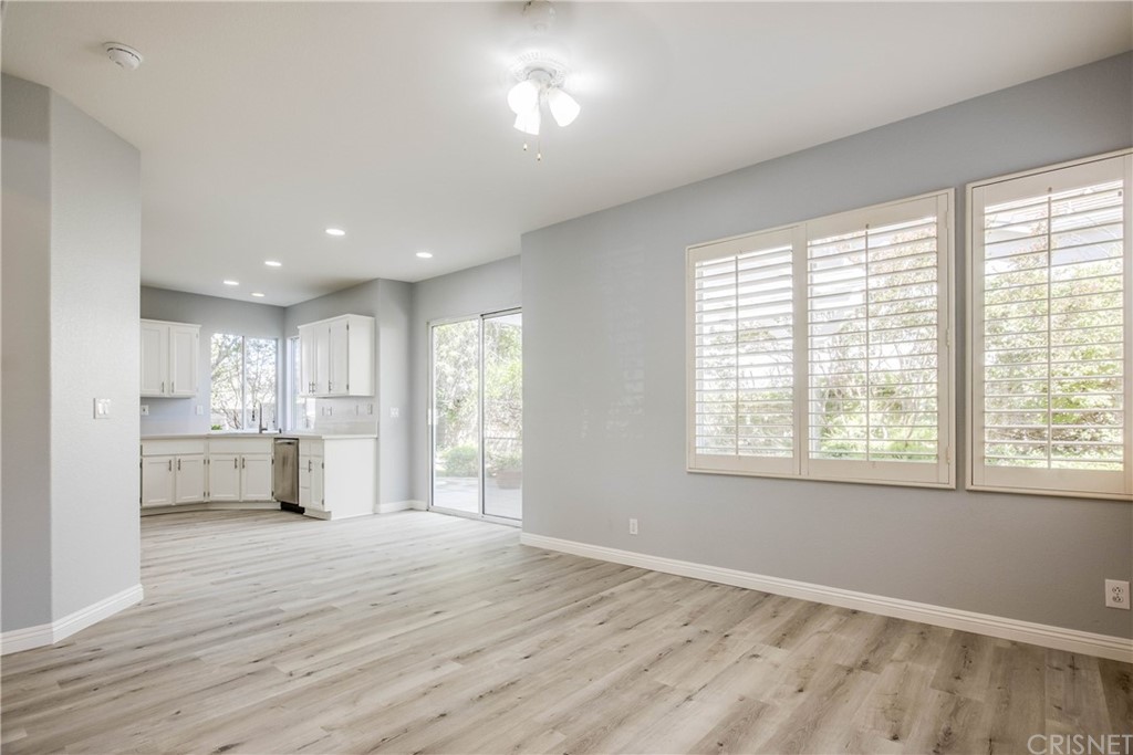 28069 Keepsake Way Valencia, CA 91354 - Photo 14 of 55