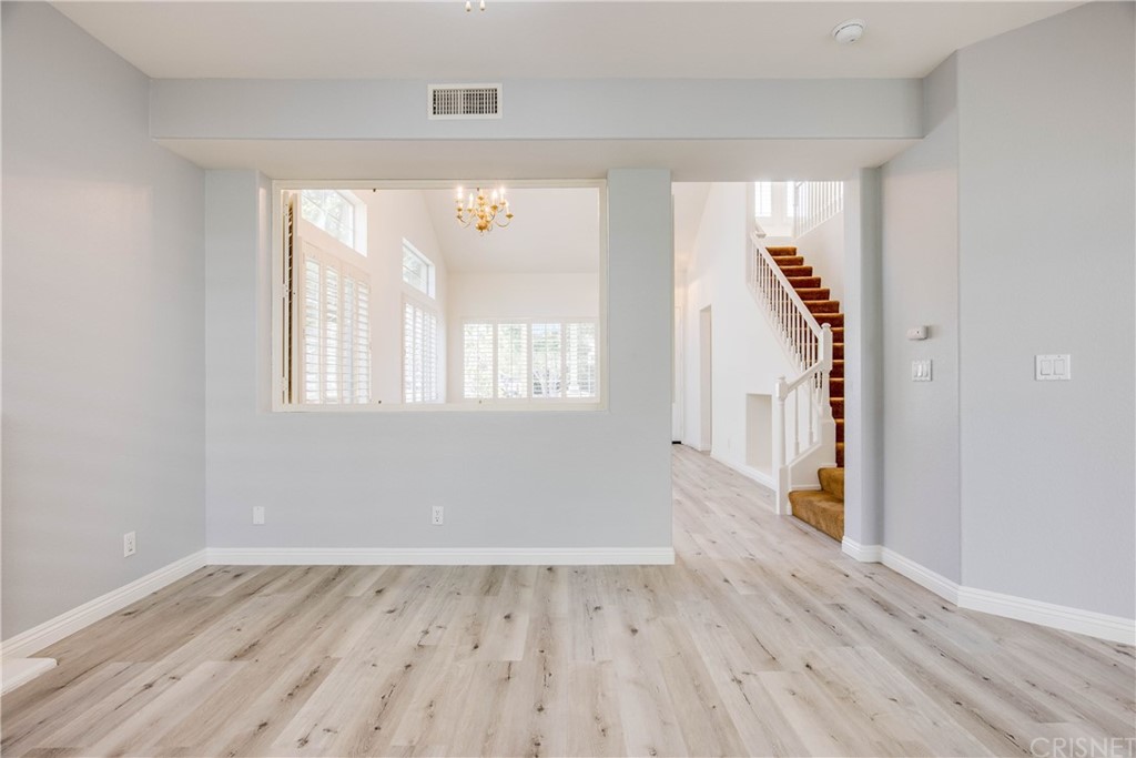 28069 Keepsake Way Valencia, CA 91354 - Photo 17 of 55